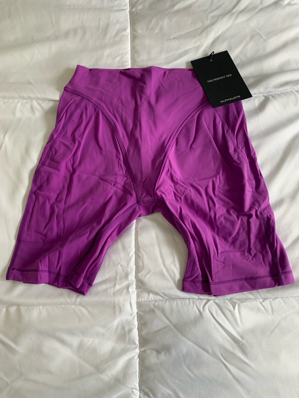 New with tags ALPHALETE shorts womens size M